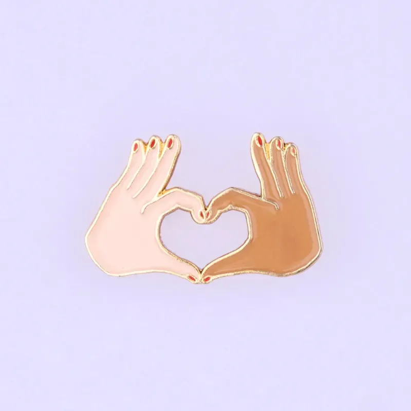 Φωτογραφία από Love Pin